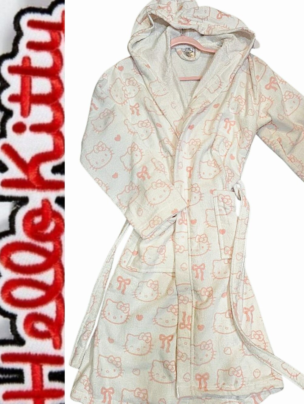 Hello Kitty Deluxe Collection Logo Boes & Strawberries Long Hooded Robe